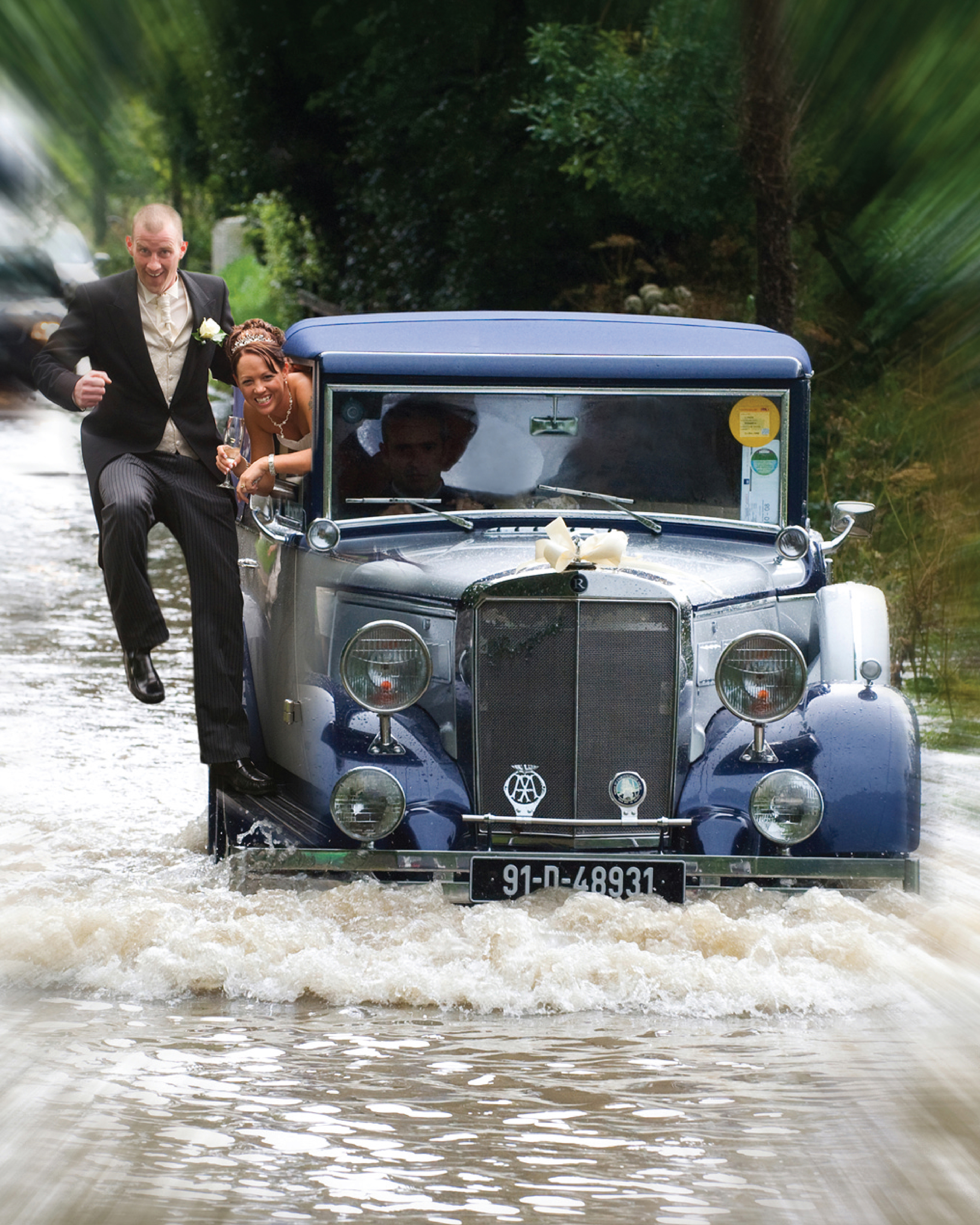 luxurious Wedding Limos